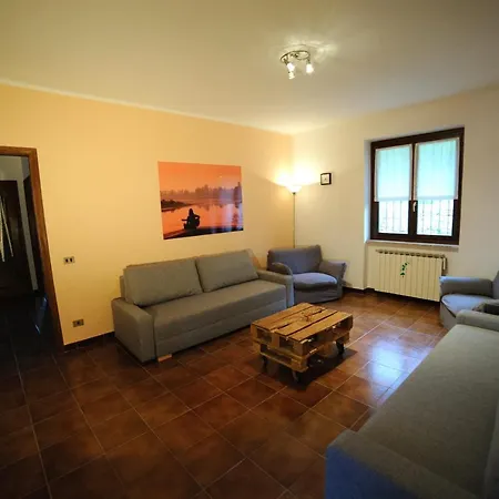 Magical Place In Barolo Appartamento